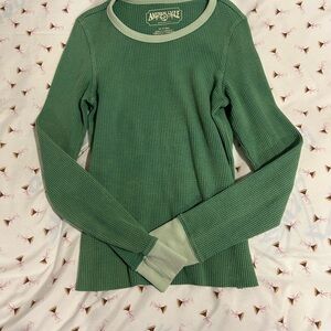 American Eagle Green Long Sleeve Top